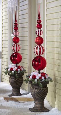 Attach Jute Twine To Christmas Ornaments For A Quick And Elegant