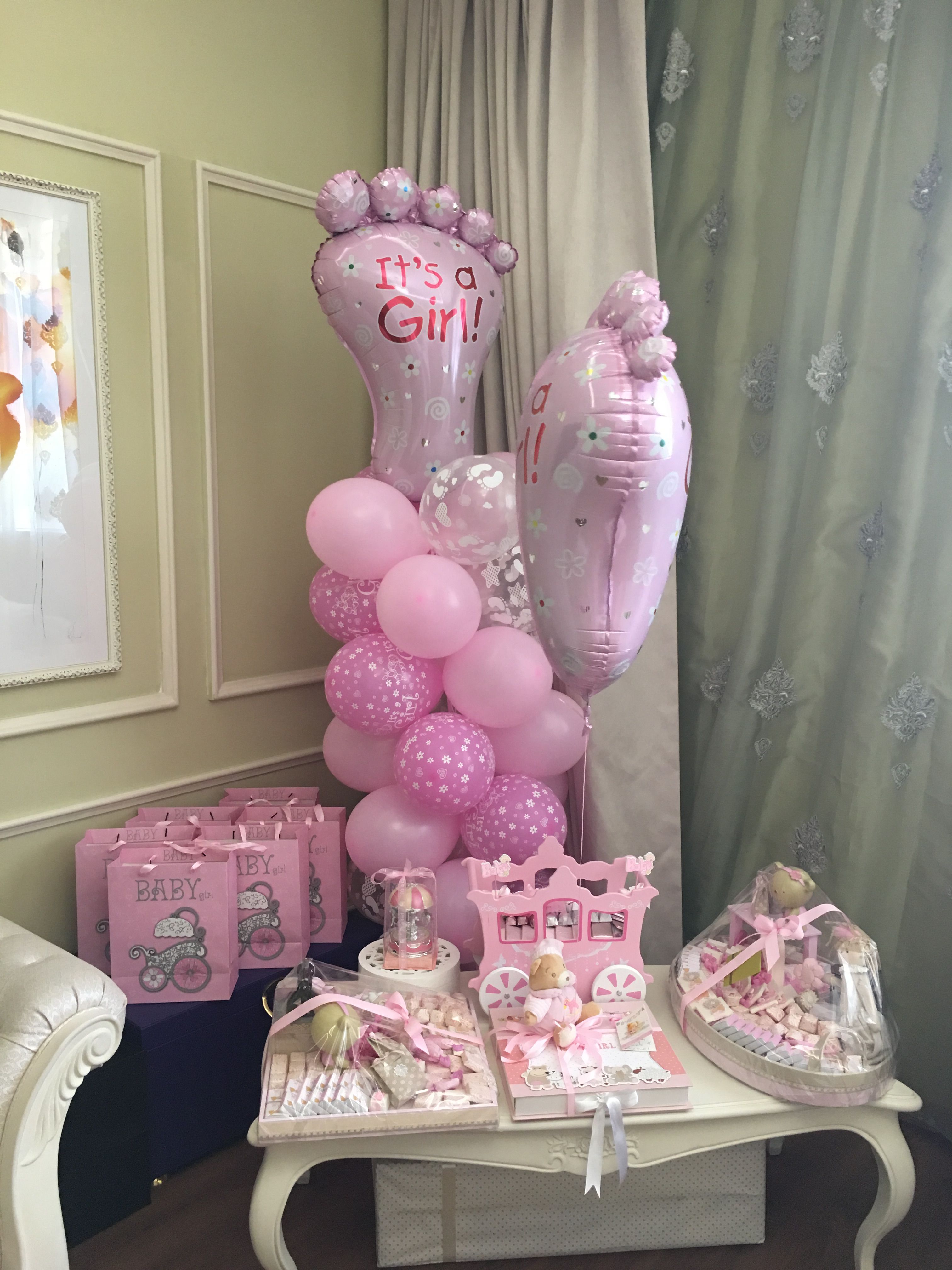 Newborn Baby Room Decoration With Balloons