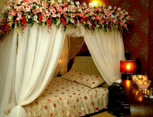 Pin By Sarah On Wedding Bed Decoration Romantic Bedroom Design